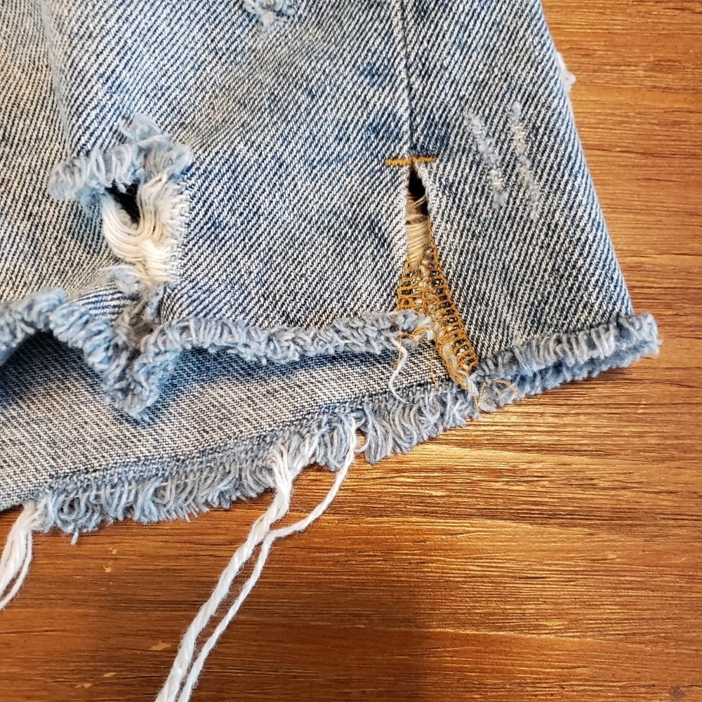 Zara 1975 Womens Bohemian Festival Button‎ Fly High Rise Denim Jean Shorts Sz 2 - Picture 3 of 10